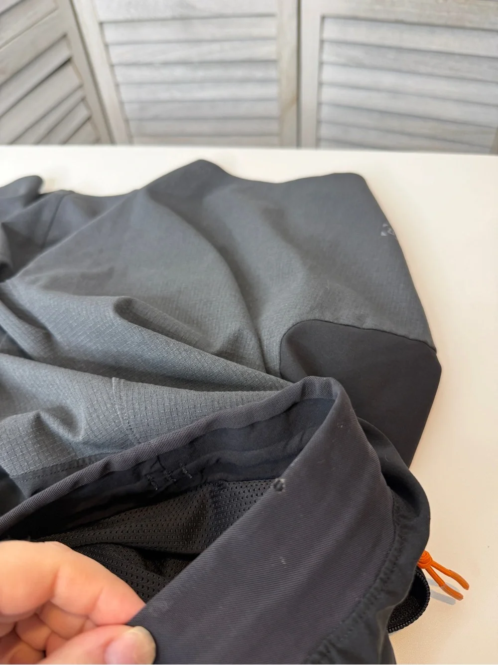 Lululemon Men’s Cargo Training Shorts | Medium | Black/Gray | Rare Utility Style